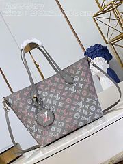 LOUIS VUITTON | Blossom MM Mahina perforated calfskin leather - 1