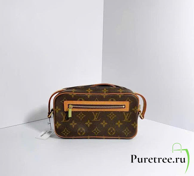 LOUIS VUITTON | Monogram Pochette Cite Shoulder bag - 1