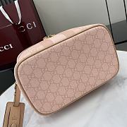 GUCCI | Ophidia medium travel bag Dusty pink GG Supreme canvas - 4