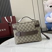 GUCCI | Gucci Porter medium travel bag Beige and dark brown GG Supreme canvas - 5