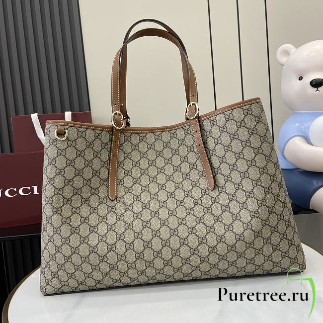 GUCCI | GG Emblem medium tote bag Beige and dark brown new  - 1