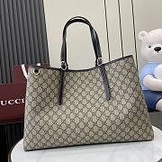 GUCCI | GG Emblem medium tote bag Beige and dark blue new - 1