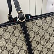 GUCCI | GG Emblem medium tote bag Beige and dark blue new - 2