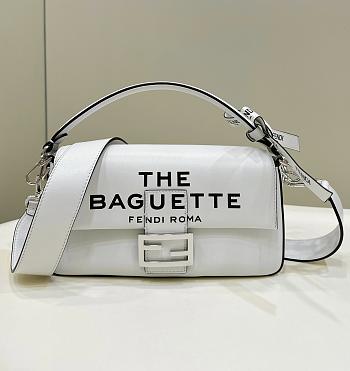 FENDI | Baguette leather Fendi by Marc Jacobs bag white Size 27 cm