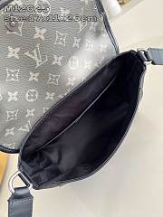 LOUIS VUITTON | Pulse Messenger M12625 - 6