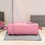 BALENCIAGA | Medium Le City tote bag in pink - 6