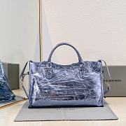 BALENCIAGA | Medium Le City tote bag shiny blue - 6