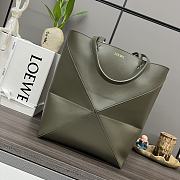 LOEWE | Puzzle Fold Tote bag in green - 1