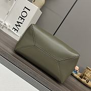 LOEWE | Puzzle Fold Tote bag in green - 2