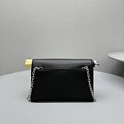 JACQUEMUS | La Petite Pochette Logo Plaque Shoulder Bag Black - 3