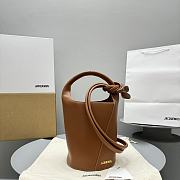 JACQUEMUS | Mini Knotted Bucket Bag Brown - 1