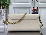 LOUIS VUITTON | Twist West Pochette Epi cowhide with grain white - 4