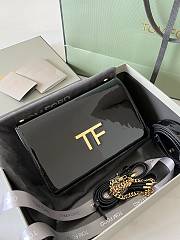 TOM FORD | Palmellato leather baguette bag with logo shiny black - 4