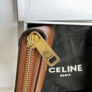 CELINE | TRIOMPHE COMPACT ZIPPERED WALLET IN SMOOTH CALFSKIN Toasted - 6