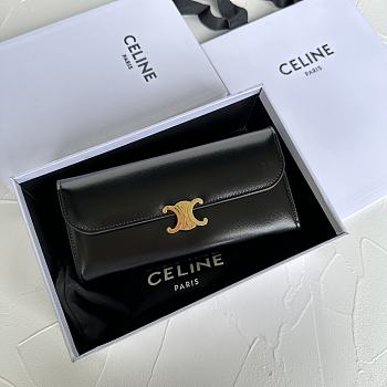 CELINE | Large Triomphe wallet in shiny calf leather Black