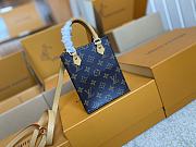 LOUIS VUITTON | Petit Sac Plat Monogram coated canvas M81295 - 1