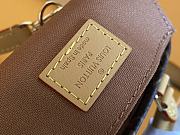 LOUIS VUITTON | Petit Sac Plat Monogram coated canvas M81295 - 2