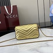 GUCCI | GG Marmont mini shoulder bag gold - 5