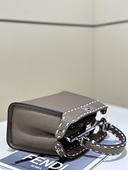 FENDI | Peekaboo's iconic handbag gray - 4