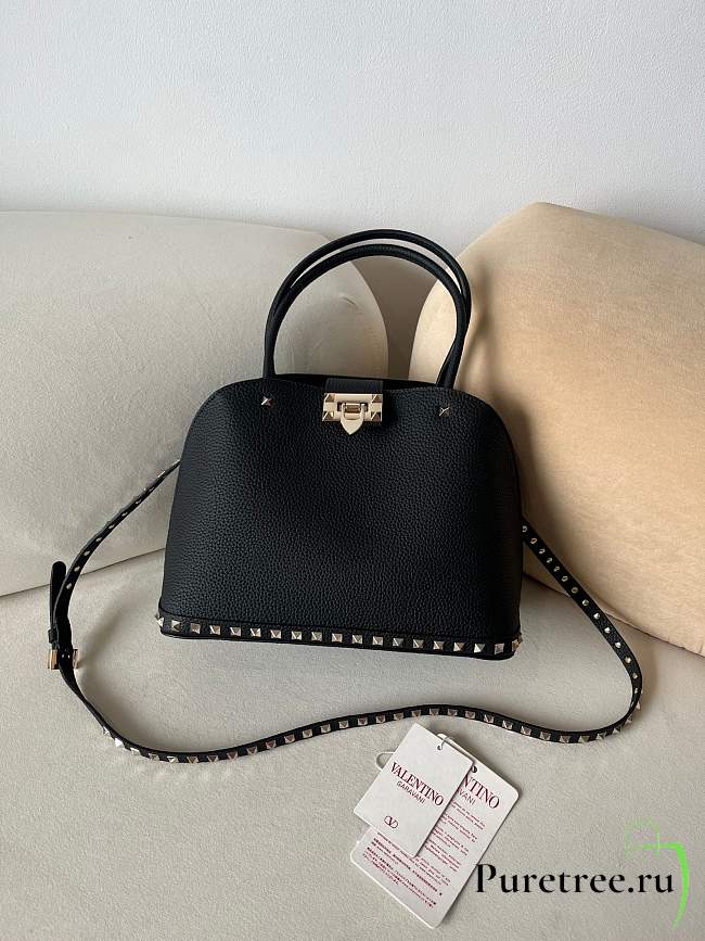 VALENTINO | GARAVANI ROCKSTUD SMALL HANDBAG IN GRAINY CALFSKIN BLACK - 1