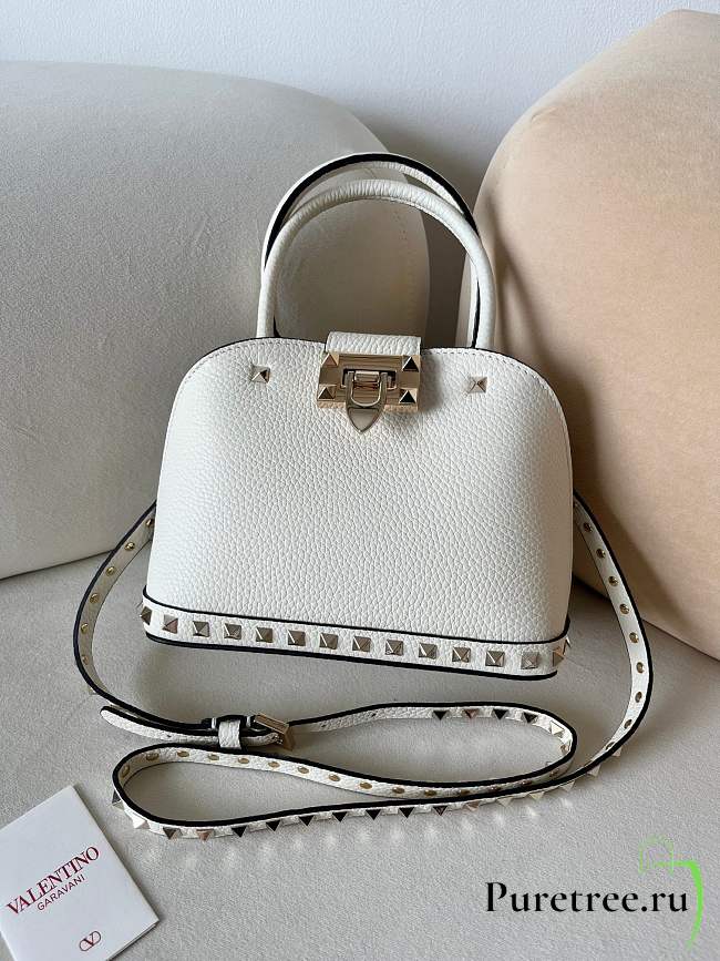 VALENTINO | UNI GARAVANI ROCKSTUD SMALL HANDBAG IN GRAINY CALFSKIN WHITE - 1