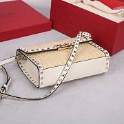 VALENTINO | Rockstud Small Leather-Trimmed Metallic Shoulder Bag Beige - 6