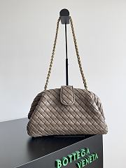 BOTTEGE VENETA | Lauren 1980 clutch in padded brown - 1