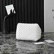 BOTTEGA VENETA | Small Parachute Shoulder bag in supple Intrecciato leather white - 6