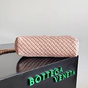 BOTTEGE VENETA | Small Lauren 1980 clutch in padded cameo - 3