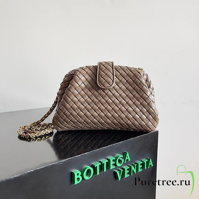 BOTTEGE VENETA | Small Lauren 1980 clutch in padded brown - 1