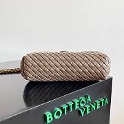 BOTTEGE VENETA | Small Lauren 1980 clutch in padded brown - 4