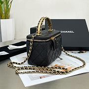 CHANEL | Long Vanity With Chain In Black - 5