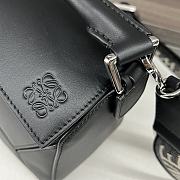 LOEWE | Puzzle bag in classic lambkin Anagram black - 4