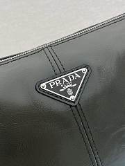 PRADA | Triangle logo messenger bag green - 4