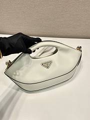 PRADA | Triangle-logo leather tote bag white - 3