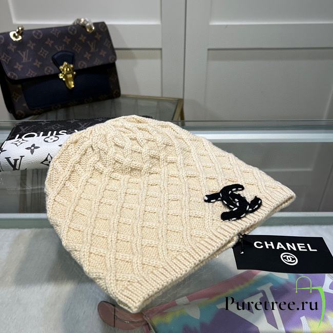 CHANEL | Hat 07 - 1