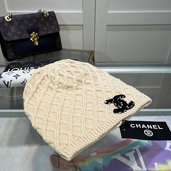 CHANEL | Hat 07