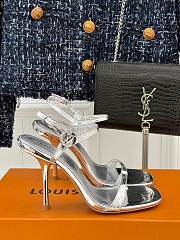 LOUIS VUITTON | High Heels In Silver  - 1