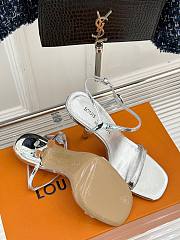 LOUIS VUITTON | High Heels In Silver  - 2