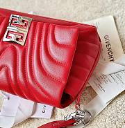 GIVENCHY | Small 4G Liquid bag in quilted leather red - 3