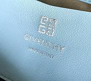 GIVENCHY | Small 4G Liquid bag in quilted leather blue - 2