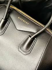 GIVENCHY | Mini Antigona bag in Box leather black - 5