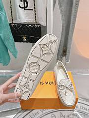 LOUIS VUITTON | Driver Mocassin Shoes Milktea White - 6