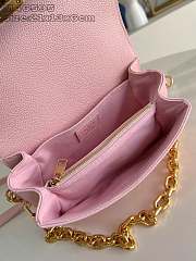 LOUIS VUITTON | Pochette Métis East West Monogram Empreinte In Pink - 3