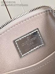 LOUIS VUITTON | Alma BB Epi In Silver  - 4