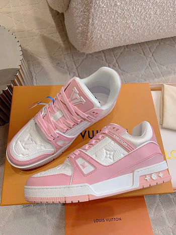 LOUIS VUITTON | Trainer Sneaker Pink