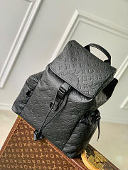 LOUIS VUITTON | LV Trekking Backpack  - 1