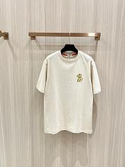 BURBERRY | Short Sleeves with Snake Embroidery T-Shirt In White - 1