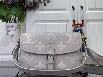 LOUIS VUITTON | Diane Monogram Empreinte Leather Gray M14214