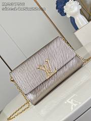 LOUIS VUITTON | Pochette Louise Epi Leather Champagne - 1